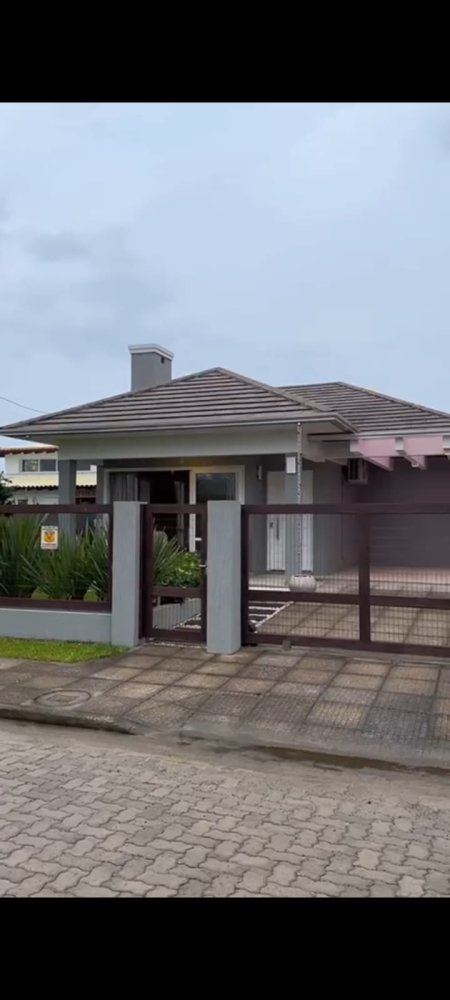 Casa Alto Padrão - Venda - Centro - Xangri-La - RS