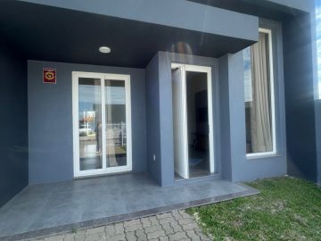 CASA GEMINADA A VENDA