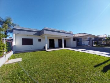 CASA A VENDA EM XANGRI-L