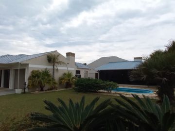 EXCELENTE CASA EM ATLNTIDA SUL